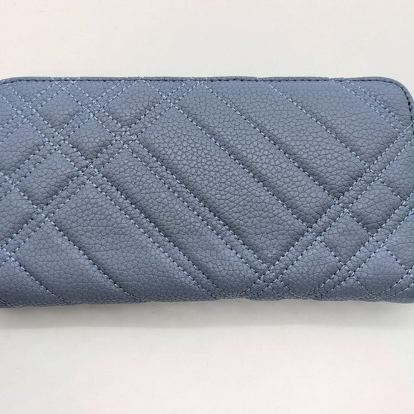 RALPH LAUREN quilted leather zip around continental women's wallet -LIGHT BLUE - Picture 4 of 7